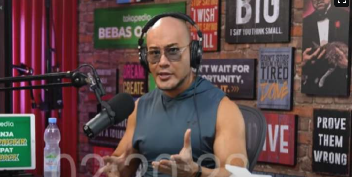 Ini Alasan Deddy Corbuzier Minta Maaf dan Menghapus Video Podcastnya..